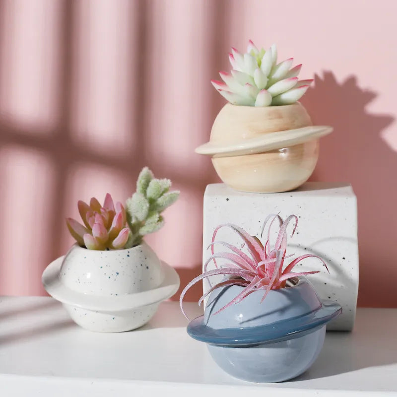 Cute Planet ceramics Artificial Decorations