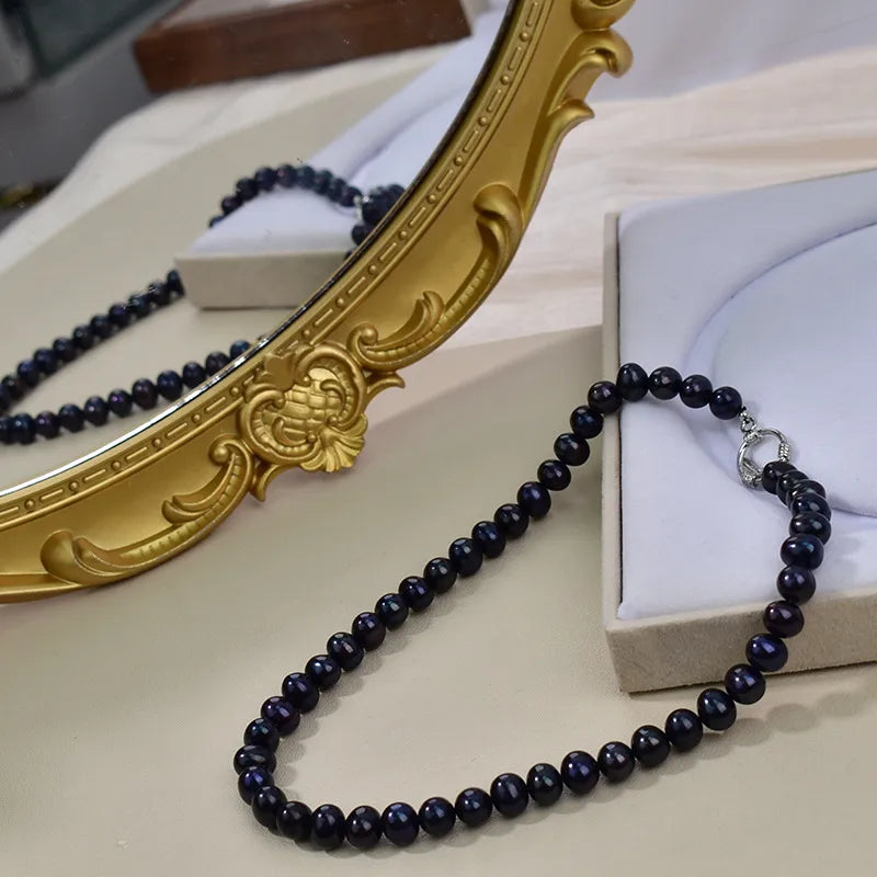 Black Pearl Necklace Autumn Winter Style Women's Simple Natural Freshwater Pearl OT Clasp Lockbone Chain Luxury Minimalist