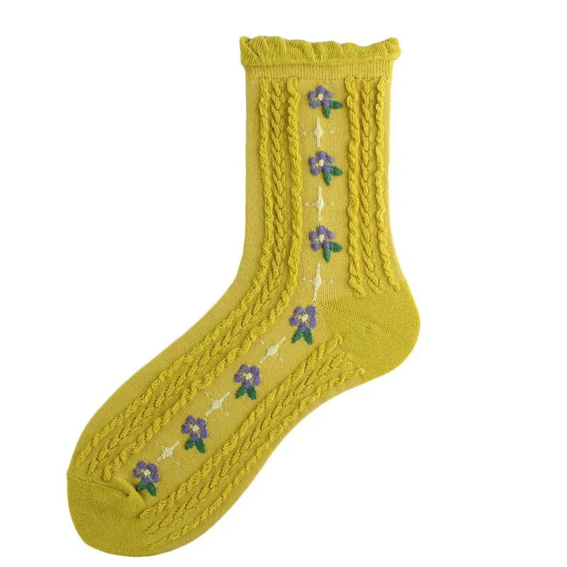 women's sweet heart shape cotton jacquard crew socks a pair
