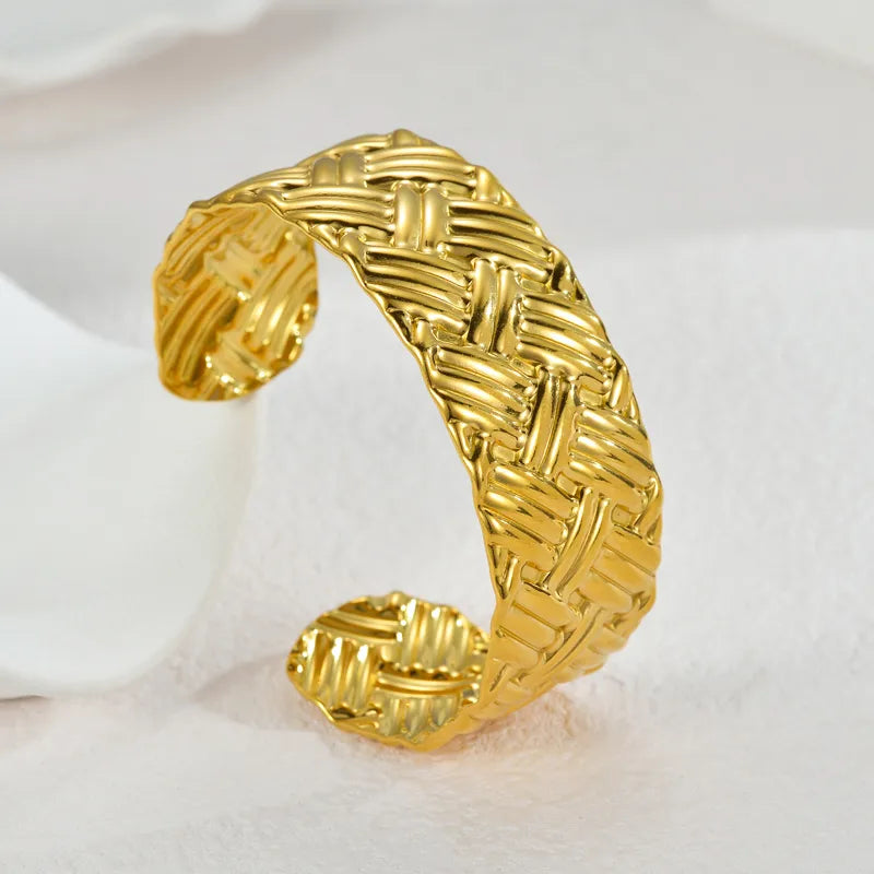 Modern Style Artistic Solid Color 304 Stainless Steel Bangle In Bulk