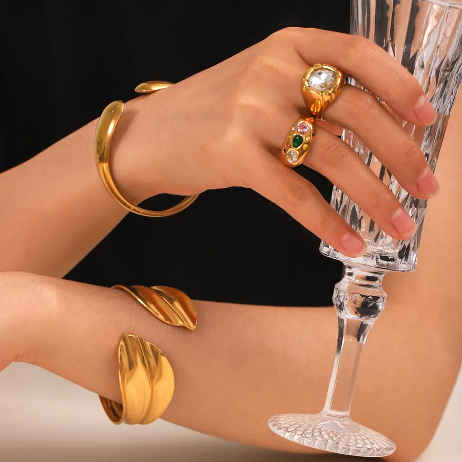 Casual Simple Style Solid Color 304 Stainless Steel 18K Gold Plated Bangle In Bulk