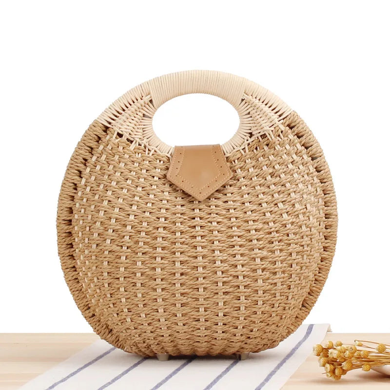 women's medium straw bag