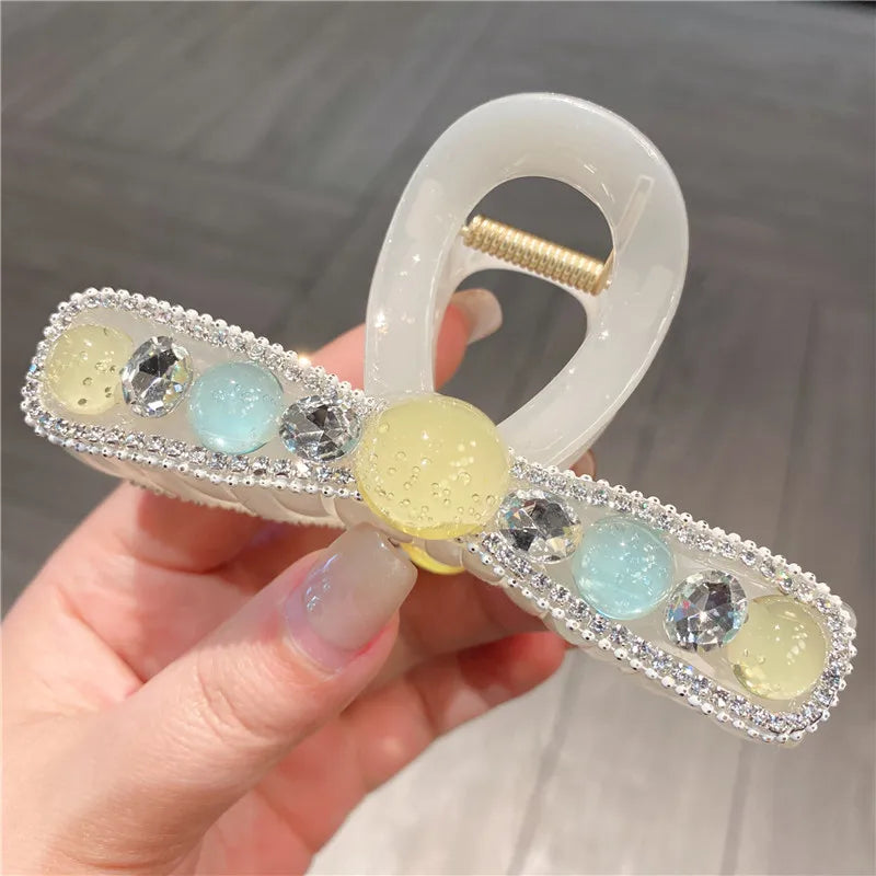 New Style Medium Size Water Diamond Jelly Color Hair Claw Women's Luxury Sensation Shark Fin Hair Clip Hair Accessories