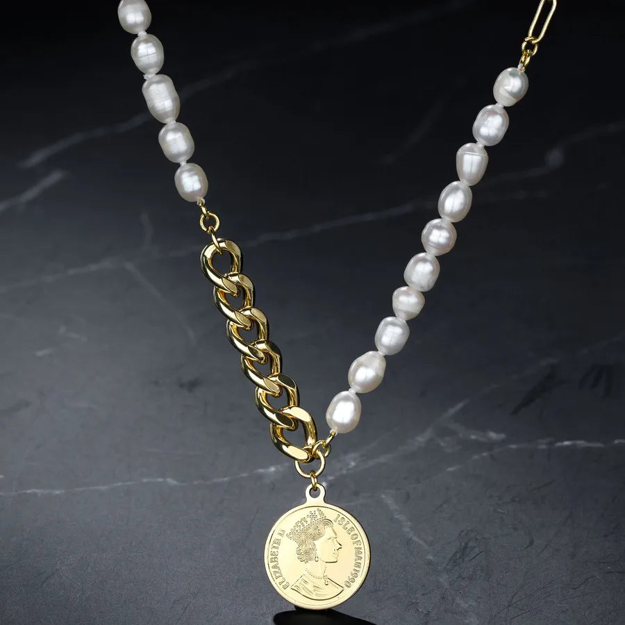 Freshwater Pearl Copper Long-Lasting Plated Freshwater Pearl Cuban Link Chain Curb Chain Plating Portrait Geometric Pendant Necklace
