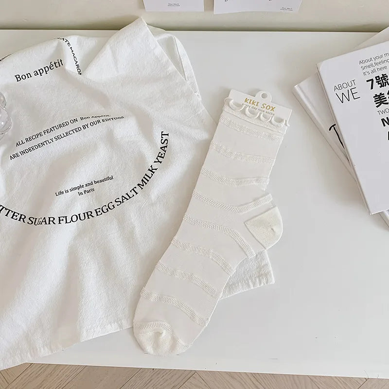 A Pair Cute Women's Heart Shape Nylon Crew Socks
