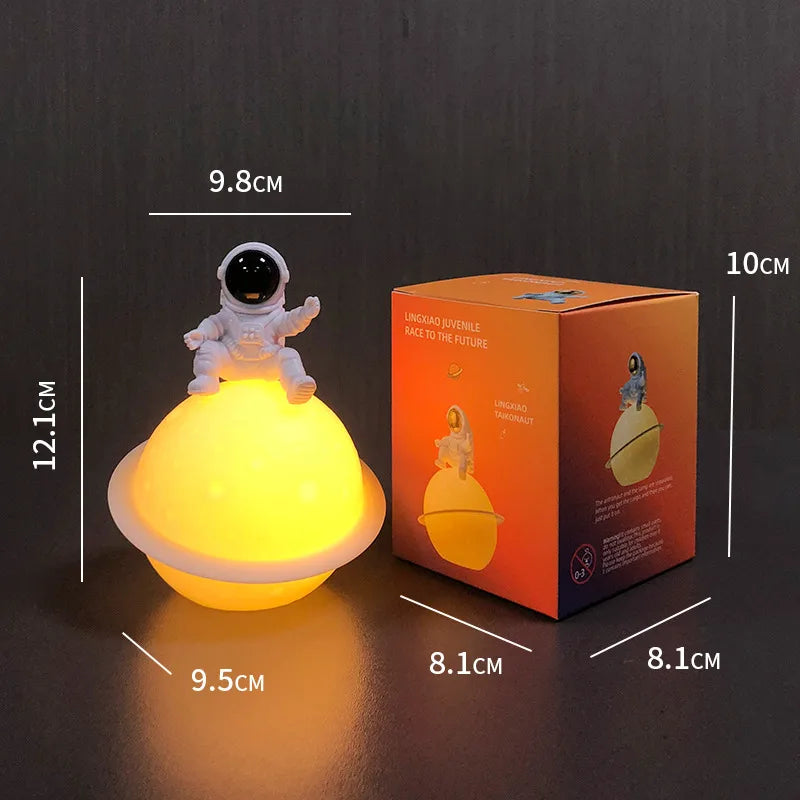 Creative moon lamp children's gift headlamp bedroom bedside lamp decorative table lamp moon lamp astronaut night lamp