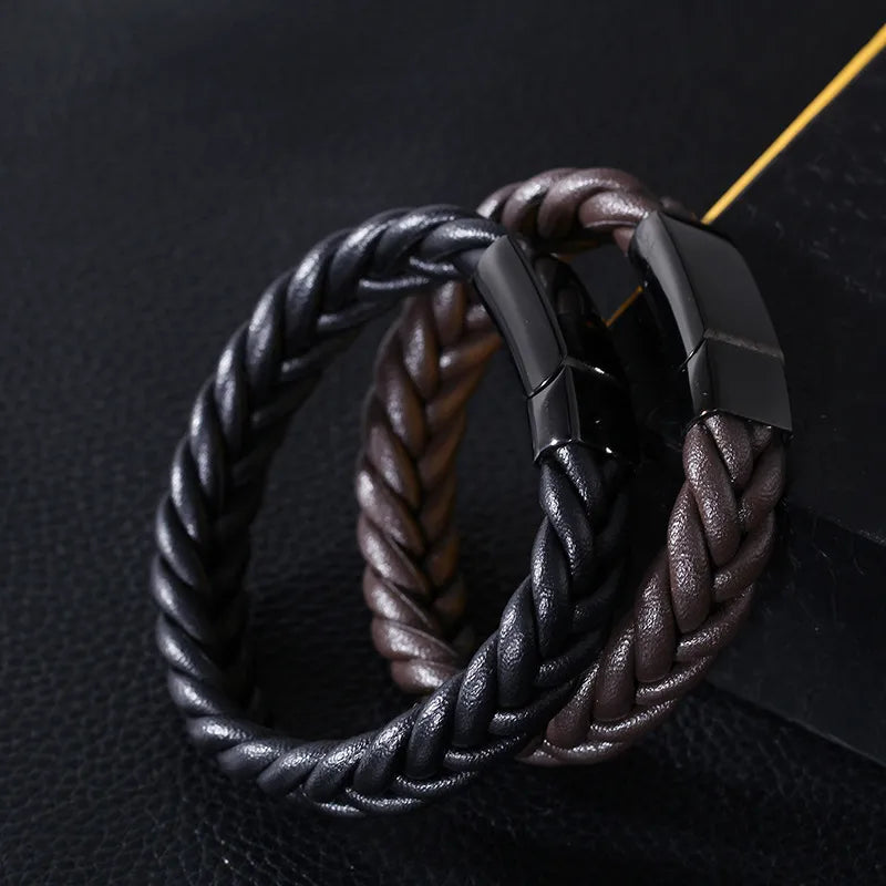 Hip-Hop Retro Solid Color Pu Leather Braid Men's Bangle