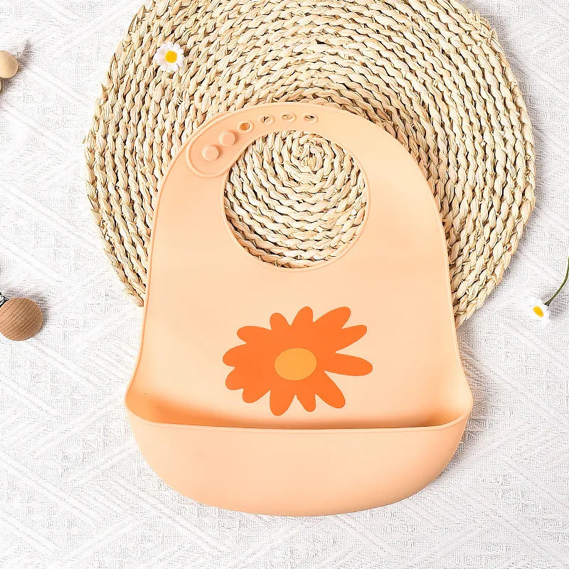 Casual Cute Cartoon Flower Silica Gel Burp Cloths Bib Baby Accessories