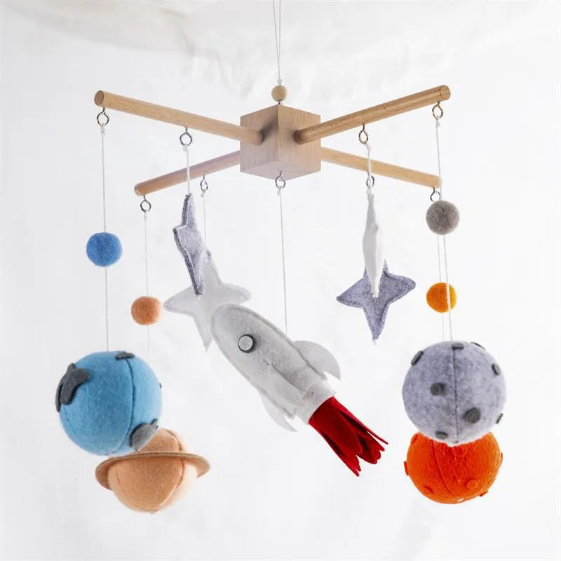 Nordic Style Felt Animal Bed Bell Hanging Decoration Baby Infant Carriage Hand Eye Coordination Hanging Ornament Bed Bell