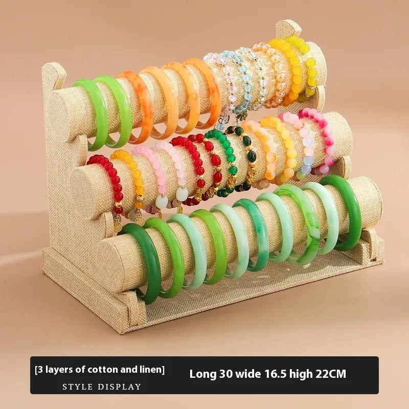 1 Piece Flannel Classic Style Solid Color Jewelry Display