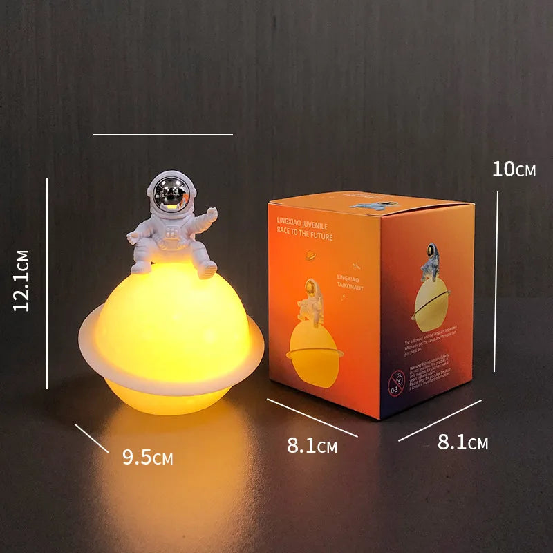 Creative moon lamp children's gift headlamp bedroom bedside lamp decorative table lamp moon lamp astronaut night lamp