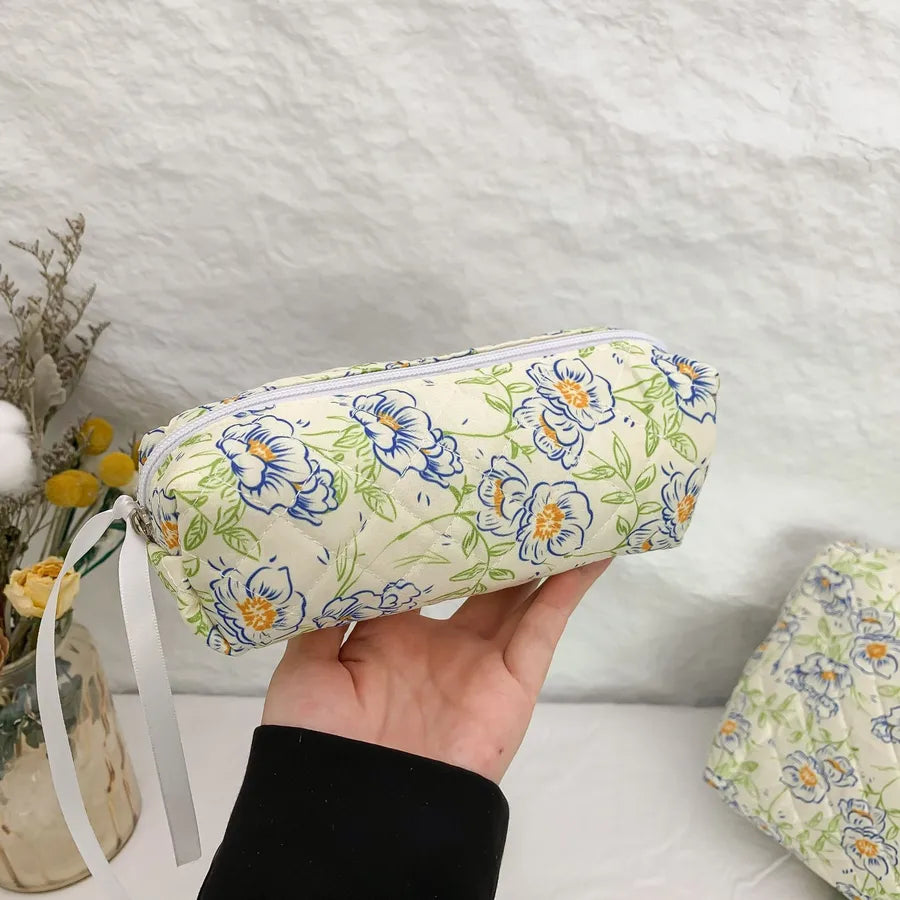 Blue Begonia Flower Cosmetic Bag Vintage Wash Bag Storage Bag Large Capacity Handbag Outgoing Portable Travel Bag