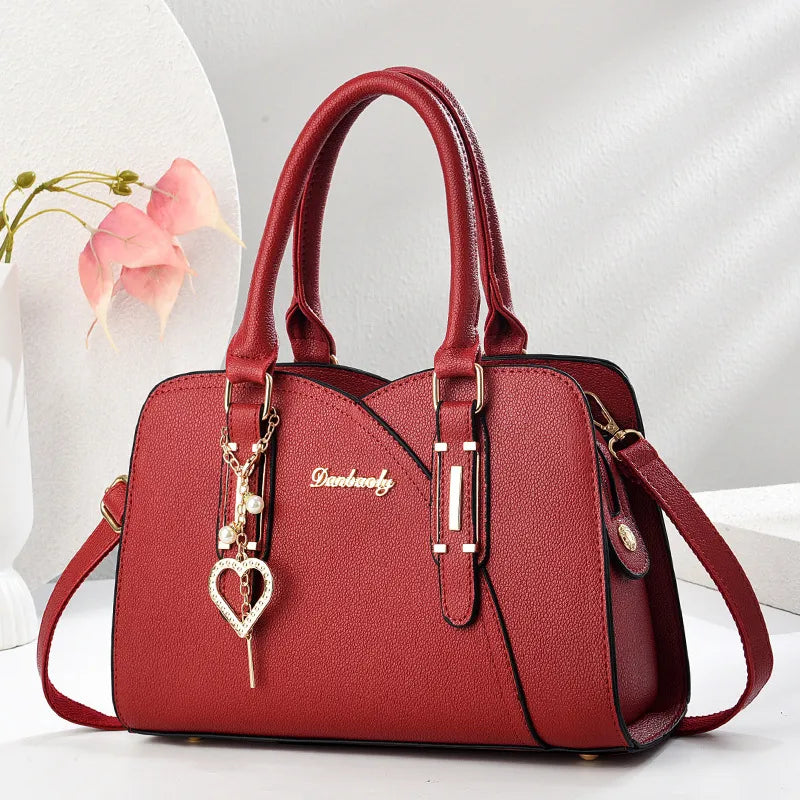 Women's Pu Leather Solid Color Elegant Classic Style Streetwear Square Zipper Shoulder Bag Handbag