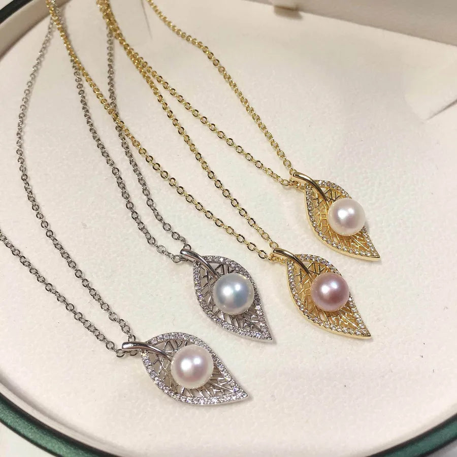 Natural freshwater pearl necklace copper plated gold leaf pearl pendant new boutique craft gift live wholesale