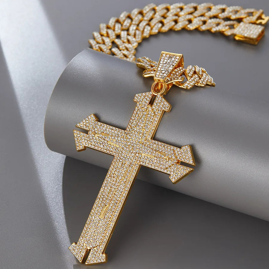 New Men's Hiphop Cross Necklace  Diamond Luxury Hip Hop Disco Nightclub Affordable Luxury Style Clavicle Chain