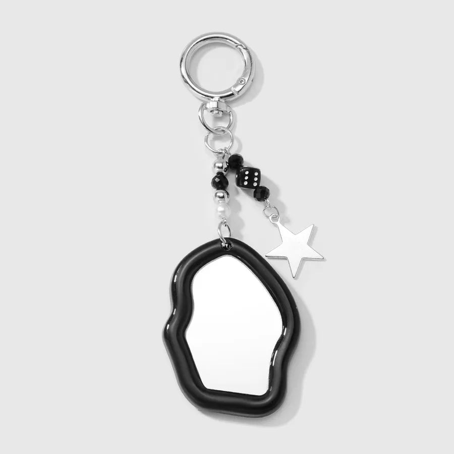 Sweet Cool Style Heart Shape Bow Knot Dice Arylic Women's Keychain