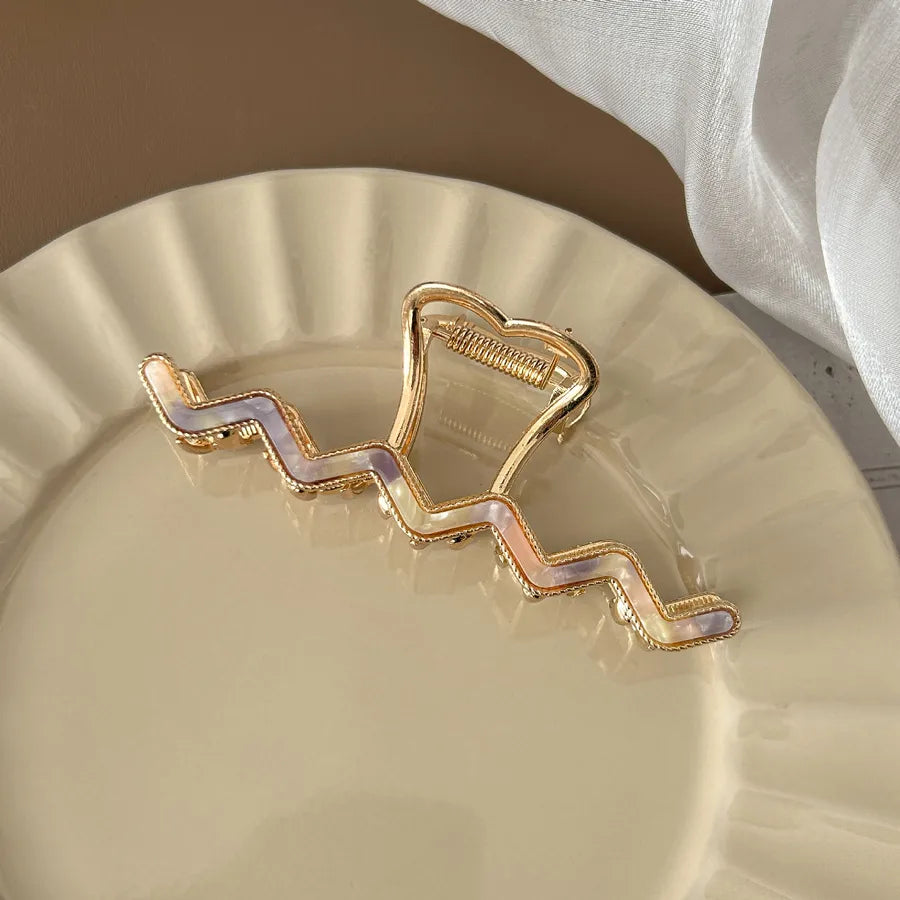 Elegant Women's Summer Spring Acetate Hair Clips Stylish Brain Back Shark Clip Wave Pattern Zinc Alloy Hair Accessories
