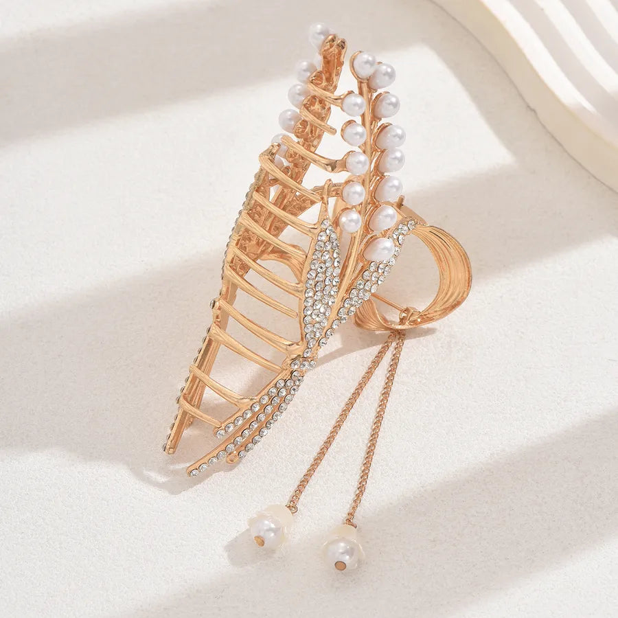Elegant Women's Geometric Alloy Hair Claws