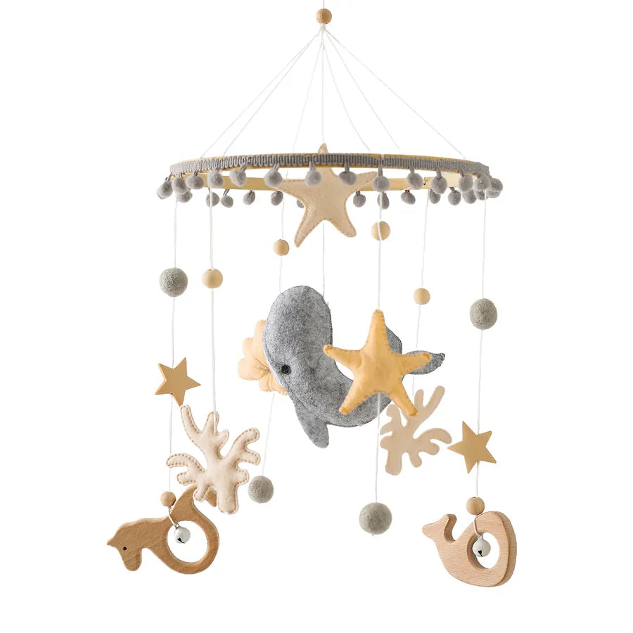 Nordic Style Felt Animal Bed Bell Hanging Decoration Baby Infant Carriage Hand Eye Coordination Hanging Ornament Bed Bell