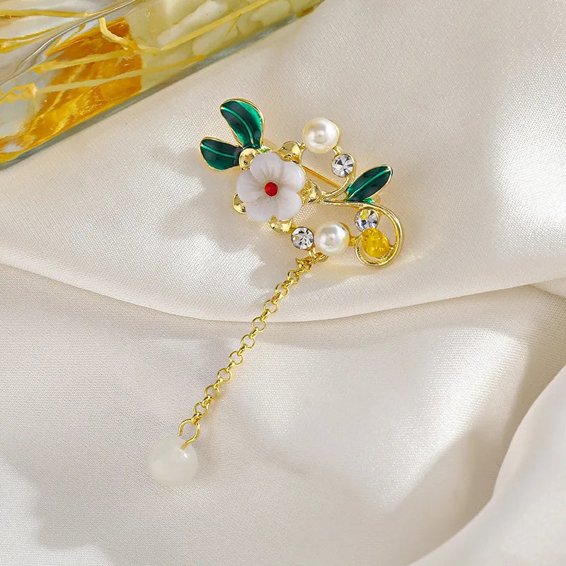 Green Chinese Style Brooch Pin Vintage High-End Tassel Creative Versatile Hanfu Cheongsam Embroidery Zinc Alloy Jewelry Accessory