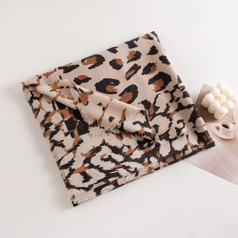 new fashion leopard print cashmere scarf women's  commuter printed warm cold-proof scarf wholesale