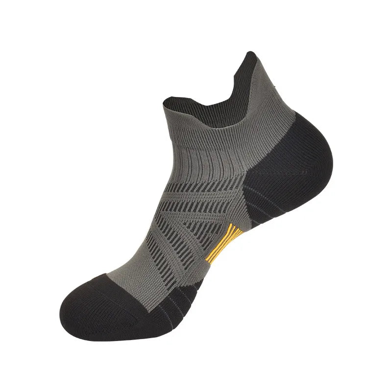 men's sports color block polyester ankle socks a pair
