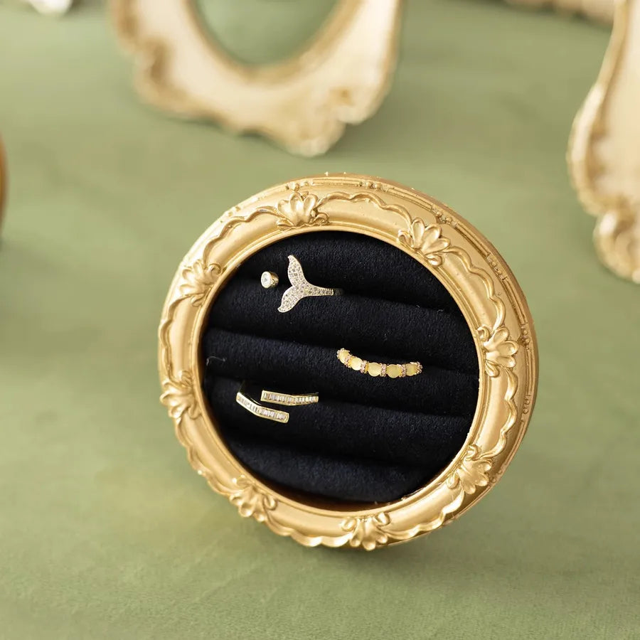 Retro Jewelry Display Stand Earring Ring Necklace Mounted Props Photographing Stall Jewelry Accessories Showcase Stand