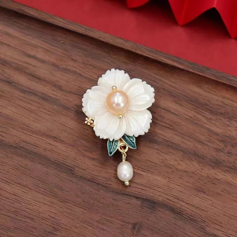 Green Chinese Style Brooch Pin Vintage High-End Tassel Creative Versatile Hanfu Cheongsam Embroidery Zinc Alloy Jewelry Accessory