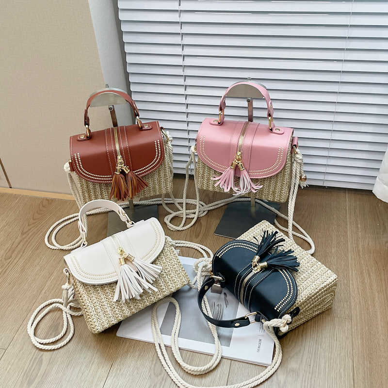 Women's PU Straw Splicing Vintage Style Vacation Square Magnetic Buckle Handbag Crossbody Bag