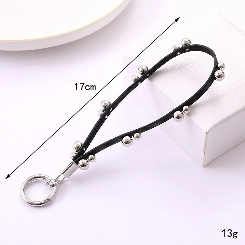 1 Piece Retro Classic Style Rivet Pu Leather Mobile Phone Chain