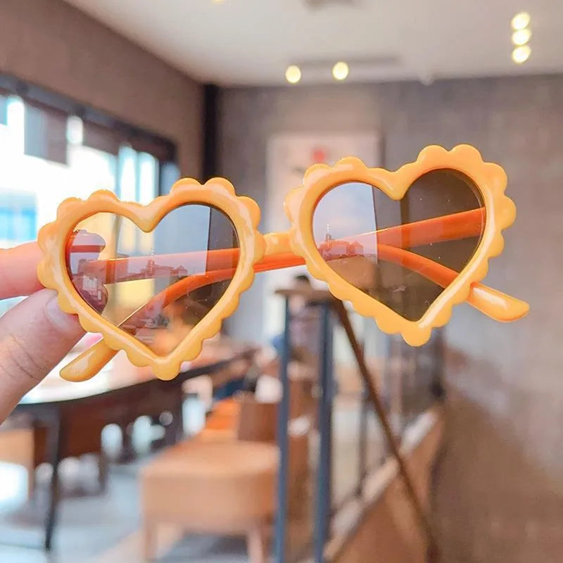 Elegant Simple Style IG Style Heart Shape Resin Special-Shaped Mirror Full Frame Kids Sunglasses