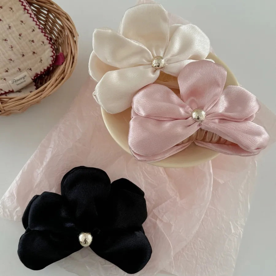 Elegant Satin Hair Claw Clip Petal Shaped Half Updo Glowing 3D Design New Style Women's Fairy Tale Hair Accessories