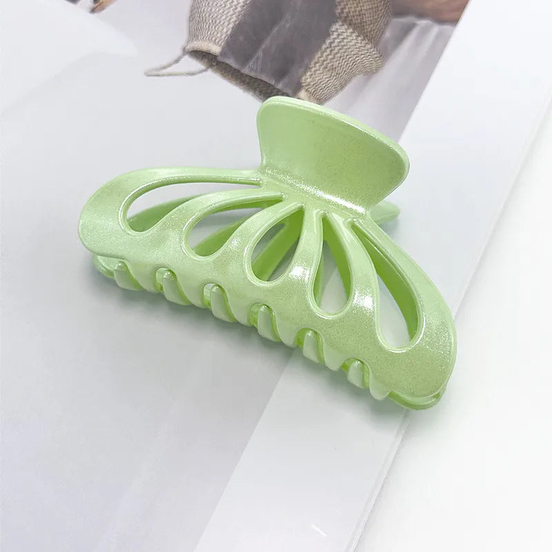 Thick Acrylic Hair Clips Cute Sweet Dopaamine Crown Grab Clips Shark Fin Sensation Solid Color Hair Clips For Women