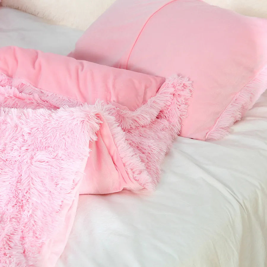 Casual Elegant Cute Solid Color Polyester Pillow Cases Bedding