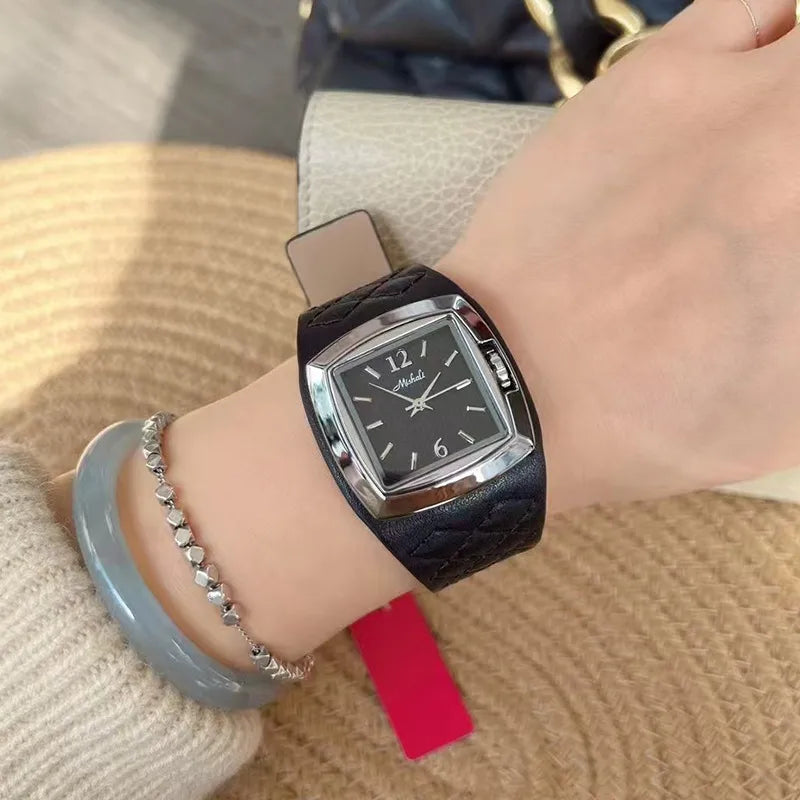 Simple Style Classic Style Solid Color Buckle Quartz Watch Women's Watches