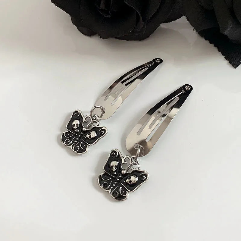 Retro Punk Women's Moon Heart Shape Butterfly Alloy Charm Hair Clips