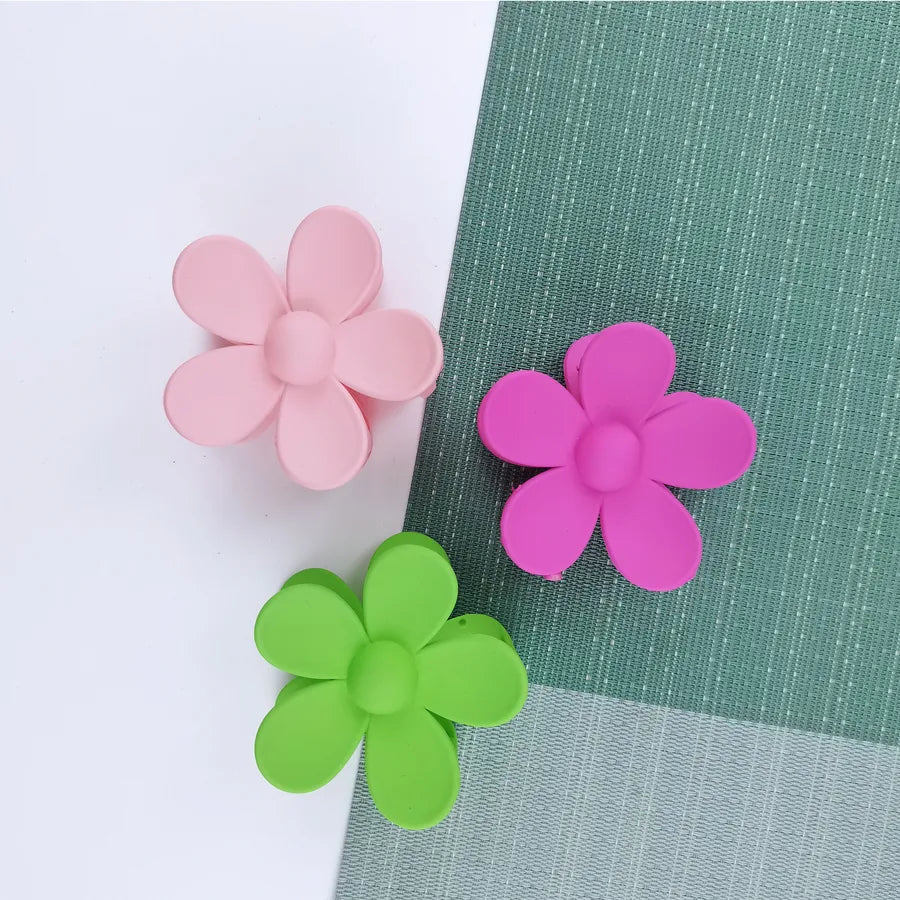New Style Women'S Flower Plumeria Plastic Resin Hair Clip
