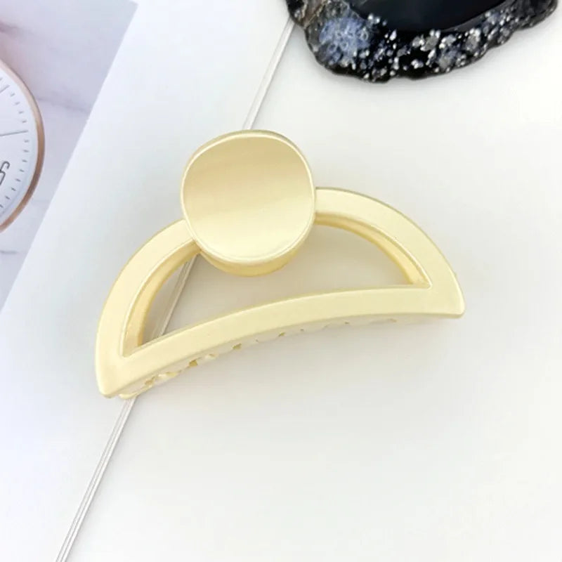 Thick Acrylic Hair Clips Cute Sweet Dopaamine Crown Grab Clips Shark Fin Sensation Solid Color Hair Clips For Women
