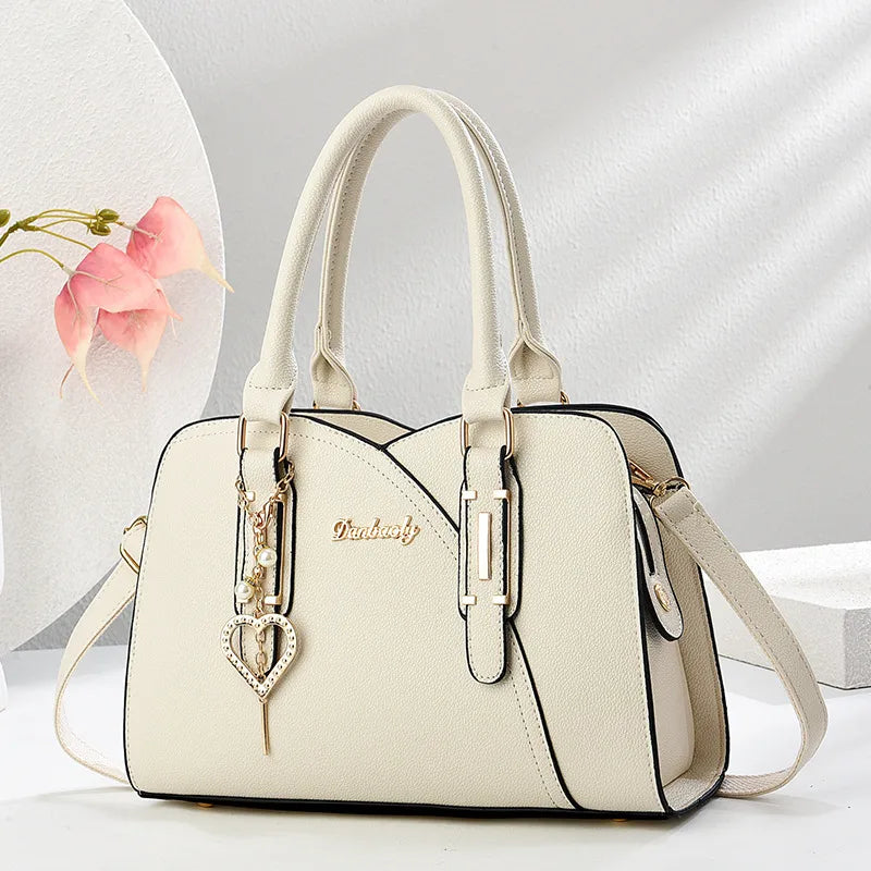 Women's Pu Leather Solid Color Elegant Classic Style Streetwear Square Zipper Shoulder Bag Handbag