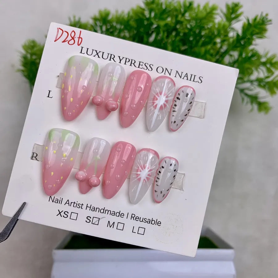Handmade Detachable Shell Sculpture Cat Eye Almond Nails Ice Transparent Floral Design Wearable False Nails For Women