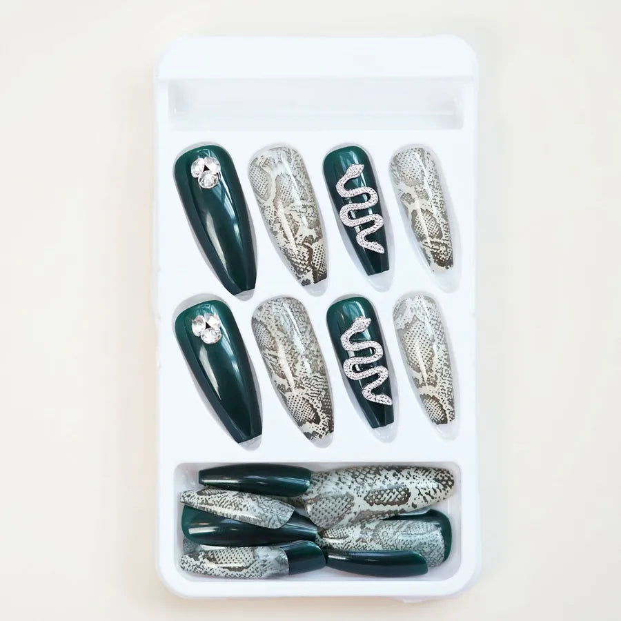24 pcs/box Wholesale Green Long Silver Snake Rhinestone Press on Nail