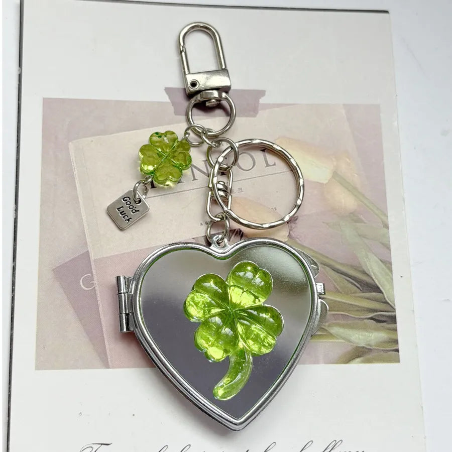 New Ins Lucky Four-Leaf Clover Heart Mirror Keychain Y2K Niche Bag Pendant High-End Accessories Make-Up