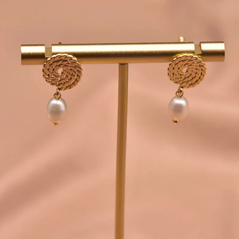 1 Pair Freshwater Pearl Zircon Freshwater pearl earrings Round Drop Earrings