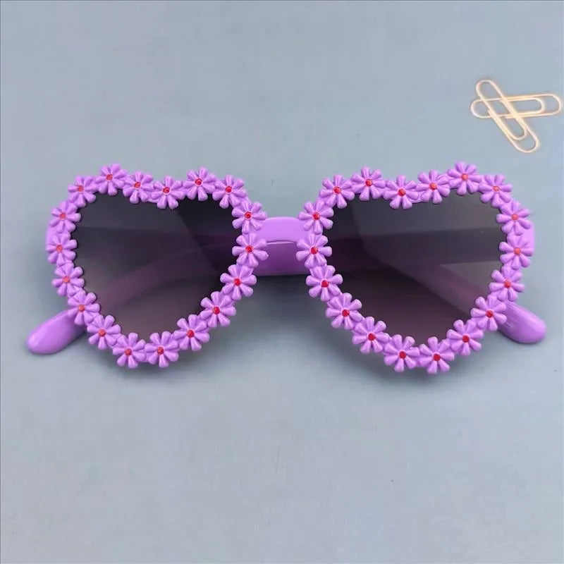 Cute Novelty Heart Shape Ac Tinted Lenses Special-Shaped Mirror Full Frame Kids Sunglasses