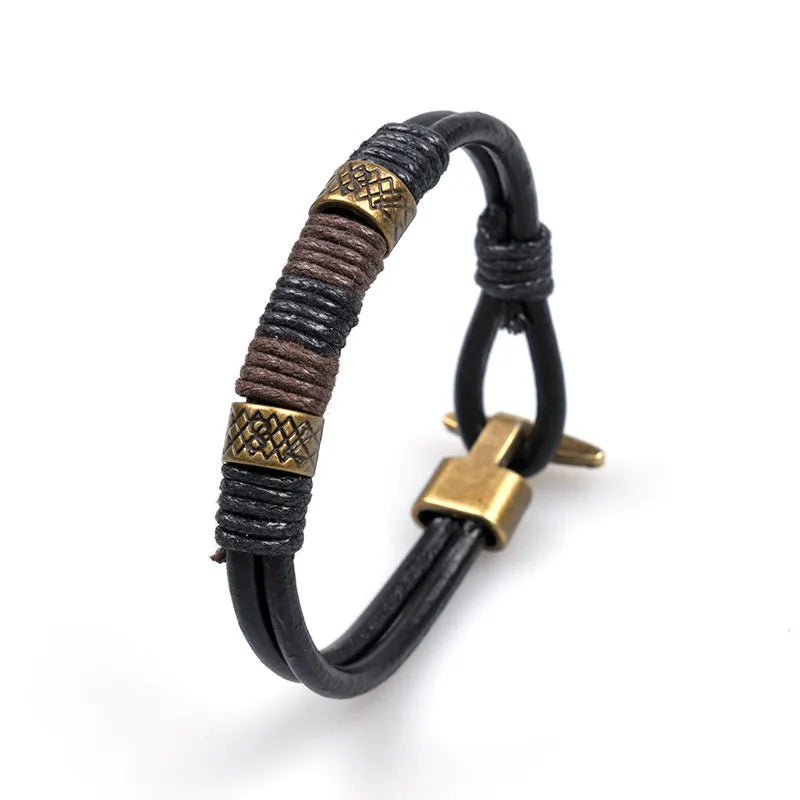 Vacation Simple Style Solid Color 304 Stainless Steel Pu Leather Lines Men's Bangle Men Cord & Leather Bracelets