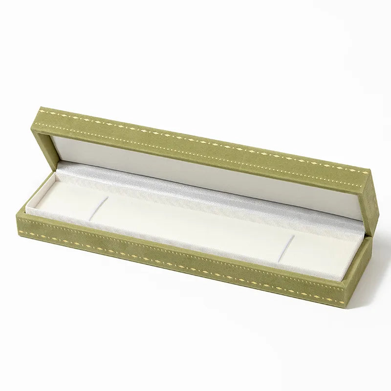 1 Piece Flannel Luxurious Holiday Banquet Solid Color Jewelry Boxes