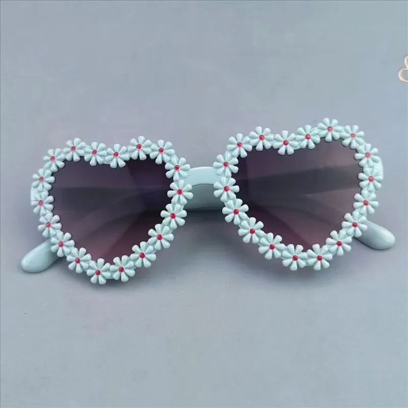 Cute Novelty Heart Shape Ac Tinted Lenses Special-Shaped Mirror Full Frame Kids Sunglasses