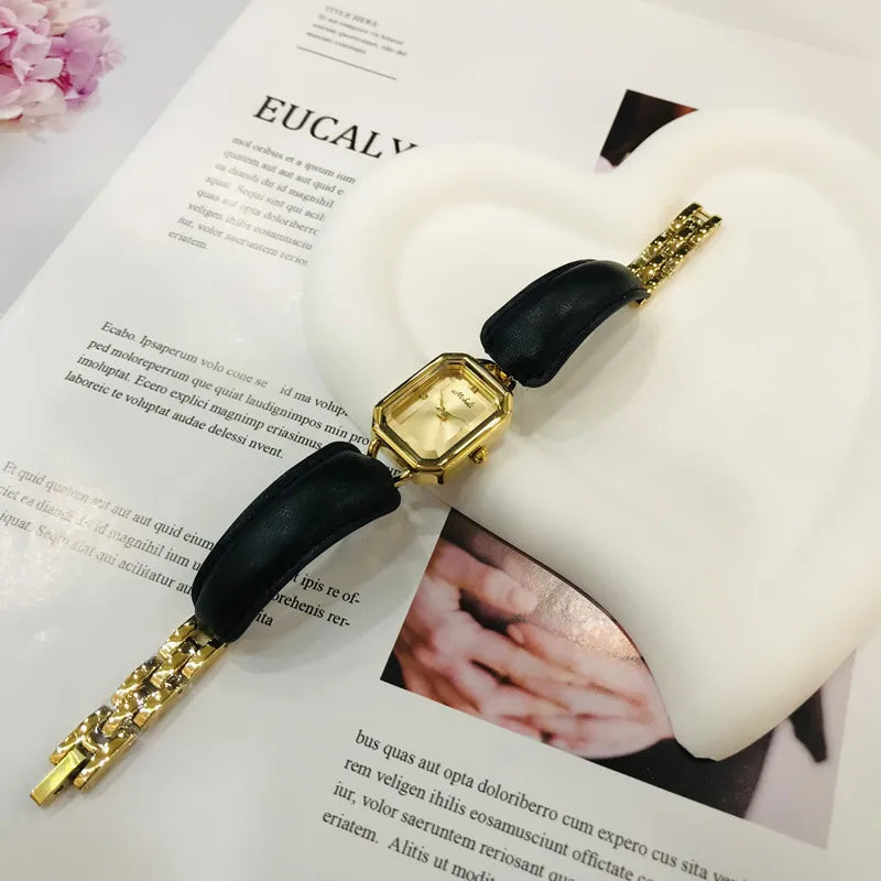 Streetwear Color Block Jewelry Buckle Quartz Watch Women's Watches