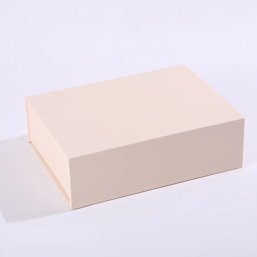 Foldable Magnetic Gift Box Hard Gift Packaging Birthday Souvenir One-piece Design Elegant White Card Paper Simple Style