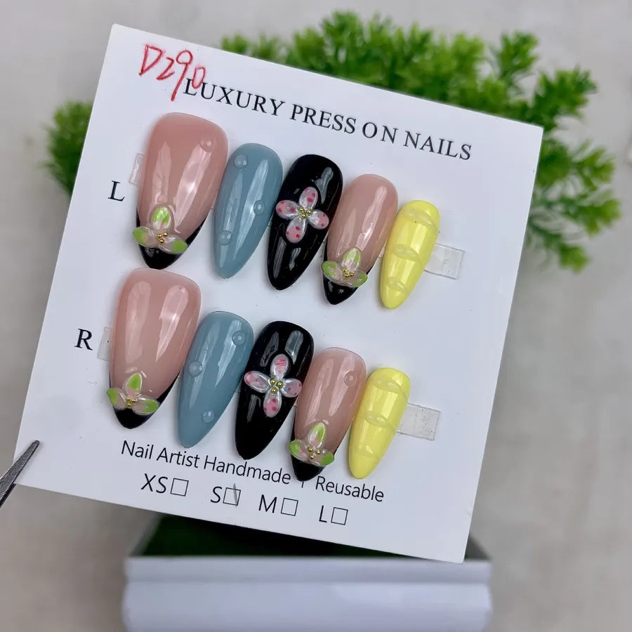 Handmade Detachable Shell Sculpture Cat Eye Almond Nails Ice Transparent Floral Design Wearable False Nails For Women